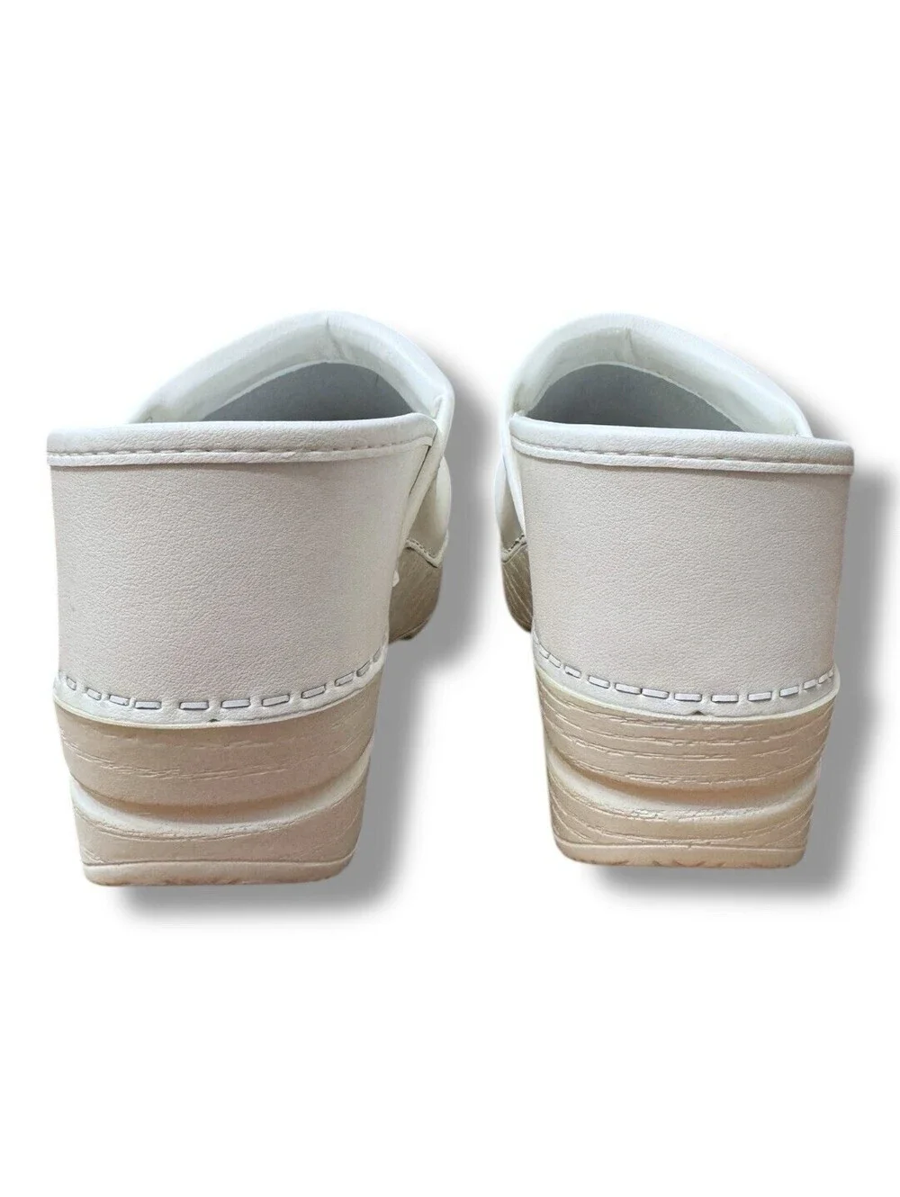 Dansko White Leather Professional Clogs Shoes Clean Medical Women’s US 5.5 EU 36